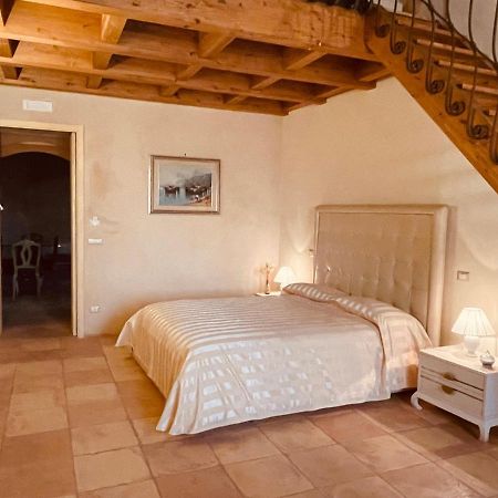 Palazzo Laureano - Dimora Storica Hotel Tricarico Ngoại thất bức ảnh