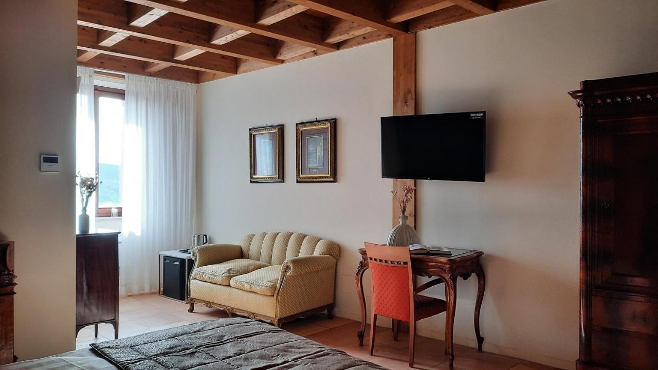 Palazzo Laureano - Dimora Storica Hotel Tricarico Ngoại thất bức ảnh